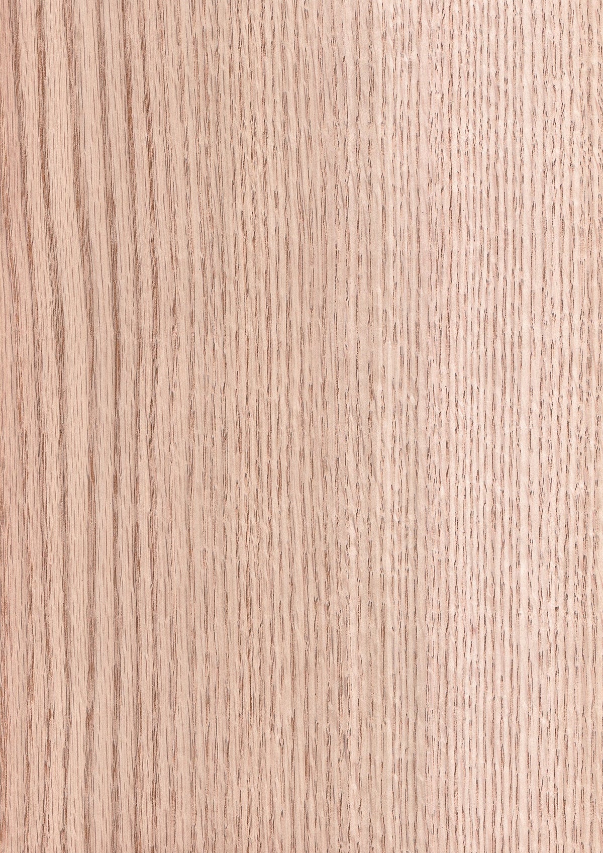 Detalle de veta de roble rojo neutralizada con Pink Blocker 2C