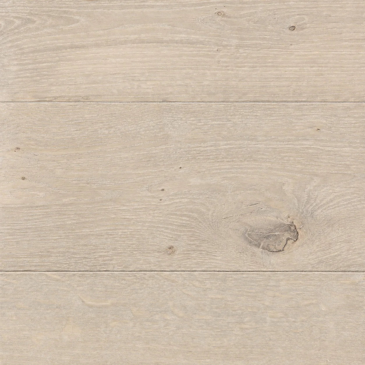 Natural oak before Ciranova Reactive Stain